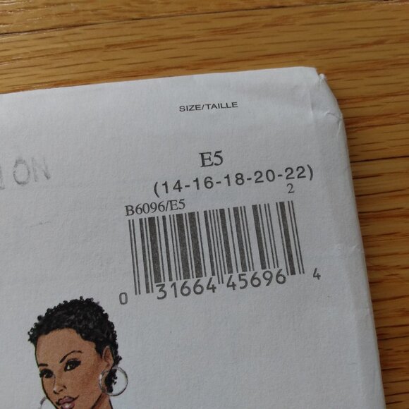 Pullover Tops Sewing Pattern Plus Size 14-22 UNCUT Butterick 6096 Modern Tunics - Picture 2 of 10